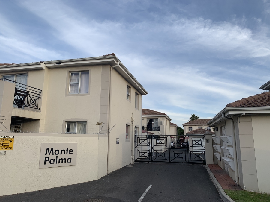 2 Bedroom Property for Sale in Goodwood Park Western Cape